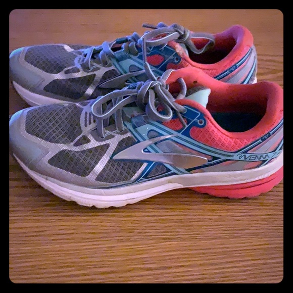 Brooks Shoes - Brooks sneakers